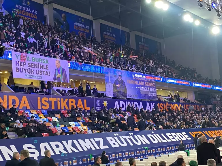 Mümtaz'er Türköne yazdı l Sistem mağduru olarak AK Parti