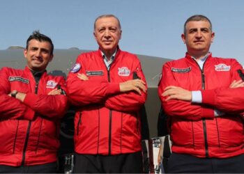 Forbes’in milyarderler listesi: Bayraktar kardeşler ilk 20’ye girdi