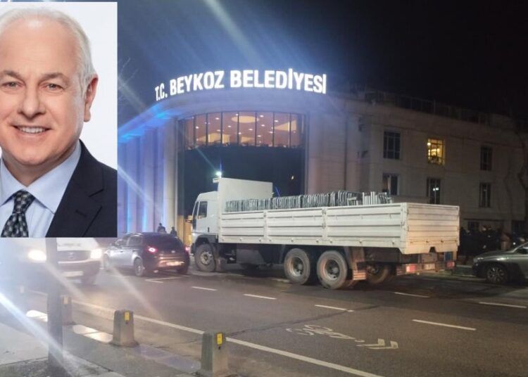 CHP’li belediyelere bir bir operasyon! Beykoz Belediye Başkanı Alaattin Köseler gözaltına alındı 1 CHP’li belediyelere bir bir operasyon! Beykoz Belediye Başkanı Alaattin Köseler gözaltına alındı