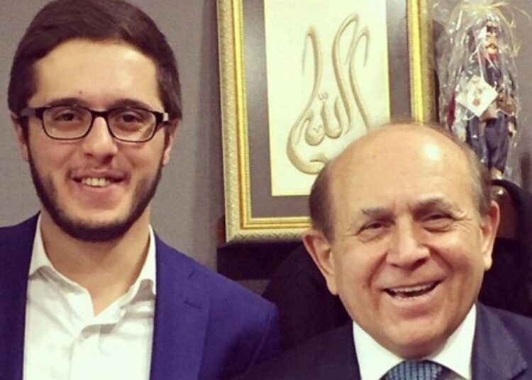 Burhan Kuzu'nun eski danışmanına "Cumhurbaşkanına hakaret" soruşturması 1 Burhan Kuzu’nun eski danışmanına “Cumhurbaşkanına hakaret” soruşturması