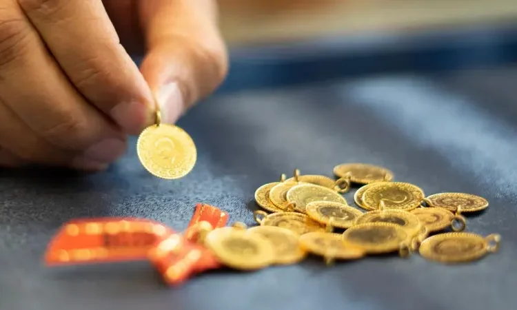 Gram altın rekor kırdı: Yükseliş ne kadar sürecek? 1 Gram altın rekor kırdı: Yükseliş ne kadar sürecek?