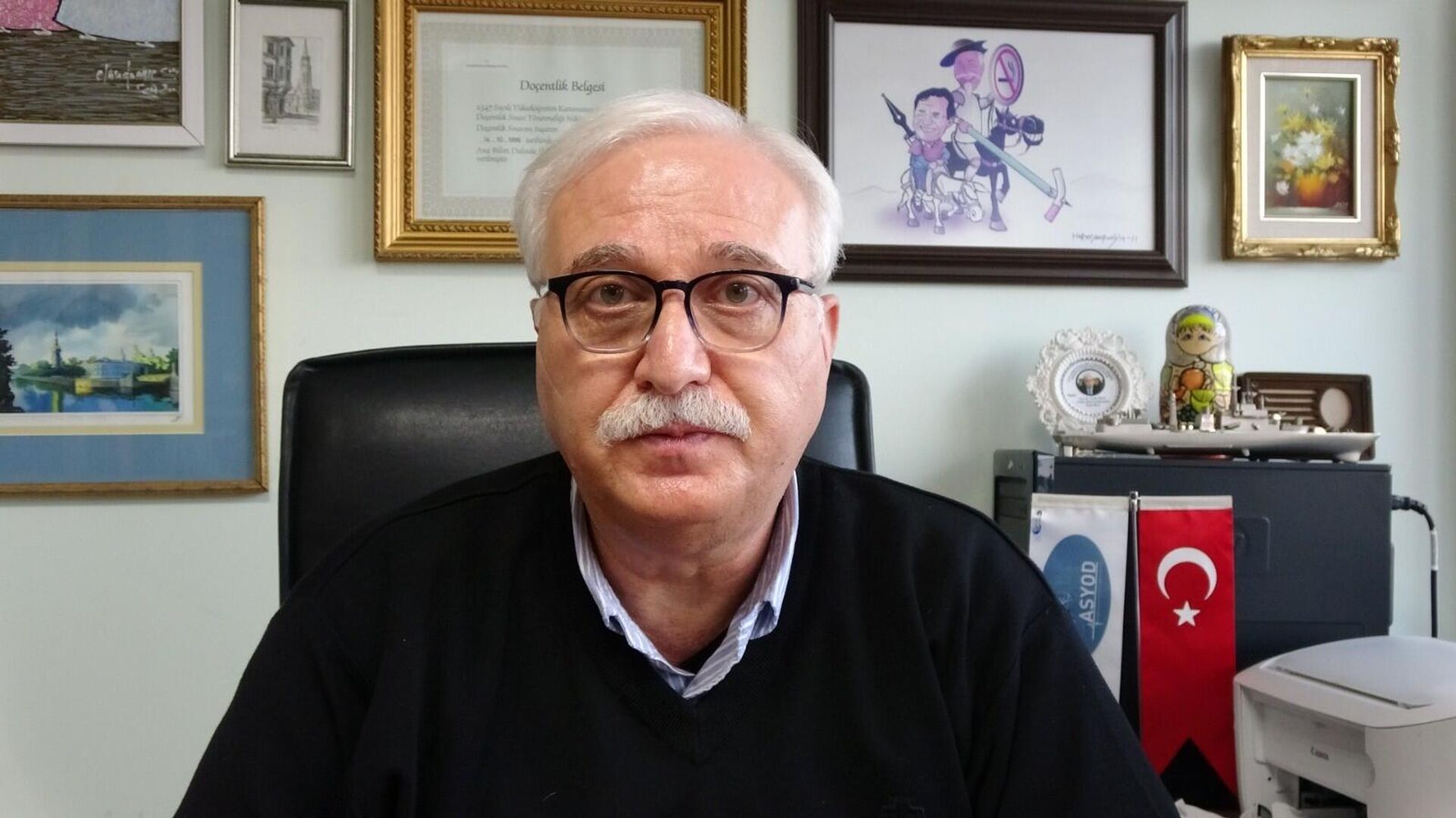 Hemşirenin ölümü gözleri yeniden domuz gribine çevirdi; Prof. Özlü’den açıklama