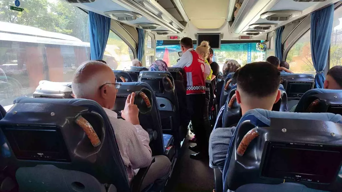 Emeklilerin şehirler arası otobüs ve trende indirimli ulaşım hakkı kaldırıldı