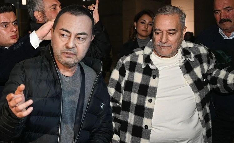 Mehmet Ali Erbil, mahkemede aylık gelirini açıkladı 1 Mehmet Ali Erbil, mahkemede aylık gelirini açıkladı