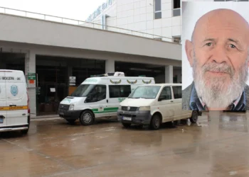 Eski belediye başkanı, kar yağışını izlemek isterken pencereden düşüp öldü