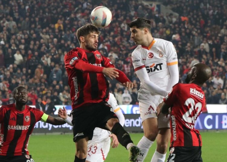 Galatasaray, Gaziantep engelini tek golle geçti 1 Galatasaray, Gaziantep engelini tek golle geçti