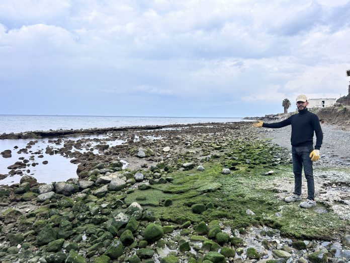 Hatay Arsuz'da deniz 20 metre çekildi
