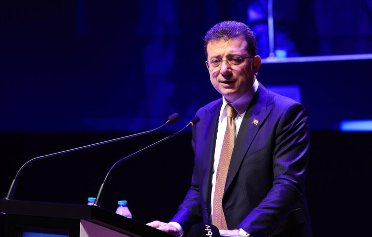 ‘Beni siyasette devre dışı bırakmaya çalışan isim: Sayın Cumhurbaşkanı’