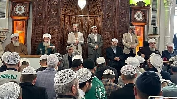 Menzil’de kardeş Erol’dan şok suçlama: ‘Tarikat ticaret aracı oldu’