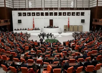 Milletvekili maaşı 196 bin 775 oldu