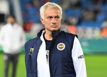 Jose Mourinho’dan Galatasaray derbisi yorumu ve Icardi açıklaması!