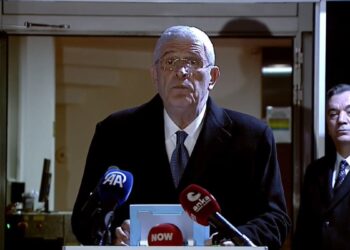 Müsavat Dervişoğlu: Bu süreç ömür boyu başkanlık pazarlığıdır