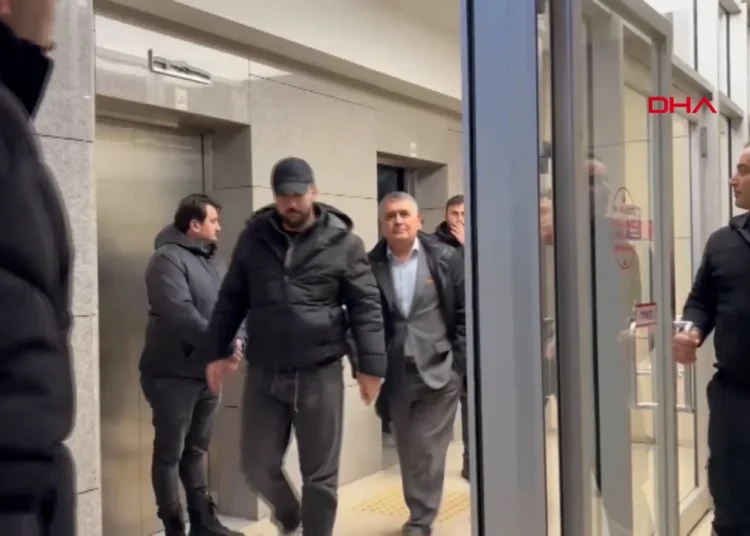 TÜSİAD Başkanı Orhan Turan, polis eşliğinde adliyeye ifadeye götürüldü