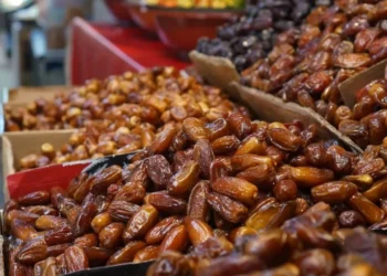 Ramazan öncesi hurma fiyatları el yakıyor: Tanesi 20 liraya ulaştı