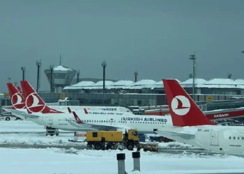 Uçuşlara kar engeli; seferlerde iptaller var