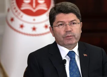 Bakan Tunç, “kısmi af” iddialarını değerlendirdi: Af değil, eşitlik düzenlemesi
