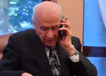 Hüsnü Yusuf Turabiç yazdı I Bahçeli’nin telefonları! 10 Hüsnü Yusuf Turabiç yazdı I Bahçeli’nin telefonları!