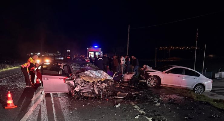 Bayram tatilinin iki günlük bilançosu: 1475 trafik kazası, 19 ölü, 2 bin 499 yaralı 1 Bayram tatilinin iki günlük bilançosu: 1475 trafik kazası, 19 ölü, 2 bin 499 yaralı