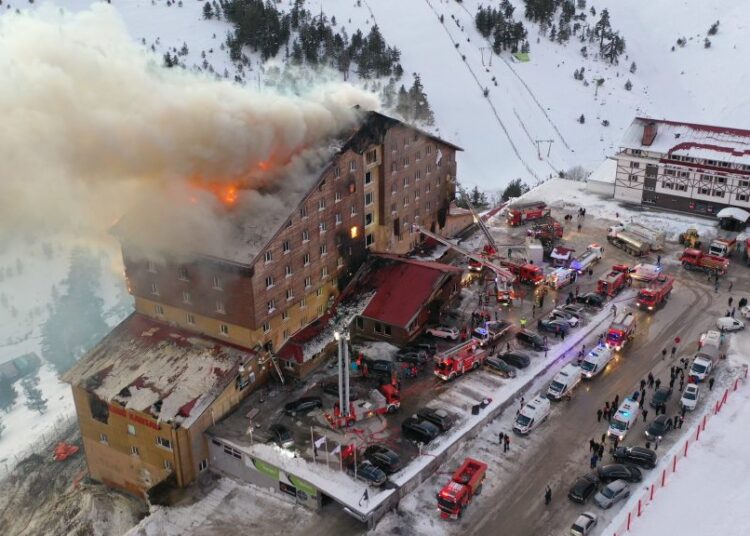 78 kişi yanarak can vermişti: Kartalkaya davasının 3'üncü duruşması bugün 1 Hâlâ bilirkişi raporu yok: Kartalkaya soruşturması ne aşamada?