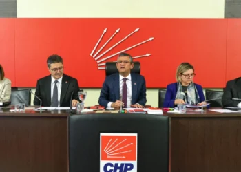CHP PM İmamoğlu'nun adaylığına ve kurultaya onay 10 CHP PM İmamoğlu’nun adaylığına ve kurultaya onay