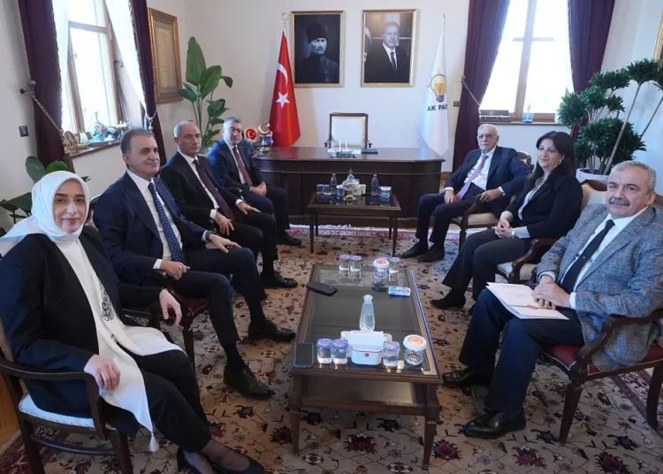 AK Parti, DEM heyetinden 50 maddelik yol haritası isteyecek… Erdoğan’la randevu bayramdan sonra 1 AK Parti, DEM heyetinden 50 maddelik yol haritası isteyecek… Erdoğan’la randevu bayramdan sonra