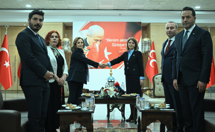 MHP ve DEM Parti ilk kez bayramlaştı