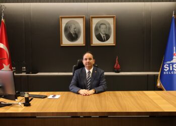 Şişli Belediyesi kayyımı göreve başladı, ilk pozunu verdi