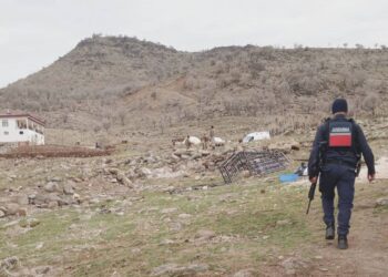 İki aile arasında silahlı kavga: 3 ölü, 3 yaralı
