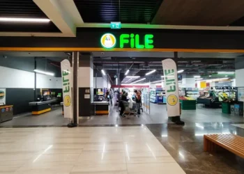 File market BİM çatısından ayrılıyor