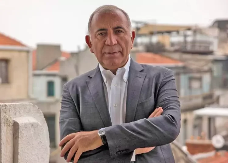 CHP'den istifa eden Gürsel Tekin, yeni parti kuruyor 1 CHP’den istifa eden Gürsel Tekin, yeni parti kuruyor