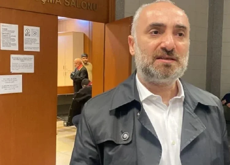 Gazeteci İsmail Saymaz'a ev hapsi cezası verildi 1 Gazeteci İsmail Saymaz: Yargıya karşı adalet arıyoruz