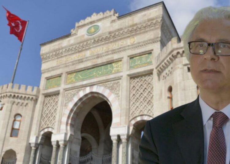 İmamoğlu'nun diplomasına uygun demişti: İstifa eden dekan ilk kez konuştu 1 İmamoğlu’nun diplomasına uygun demişti: İstifa eden dekan ilk kez konuştu