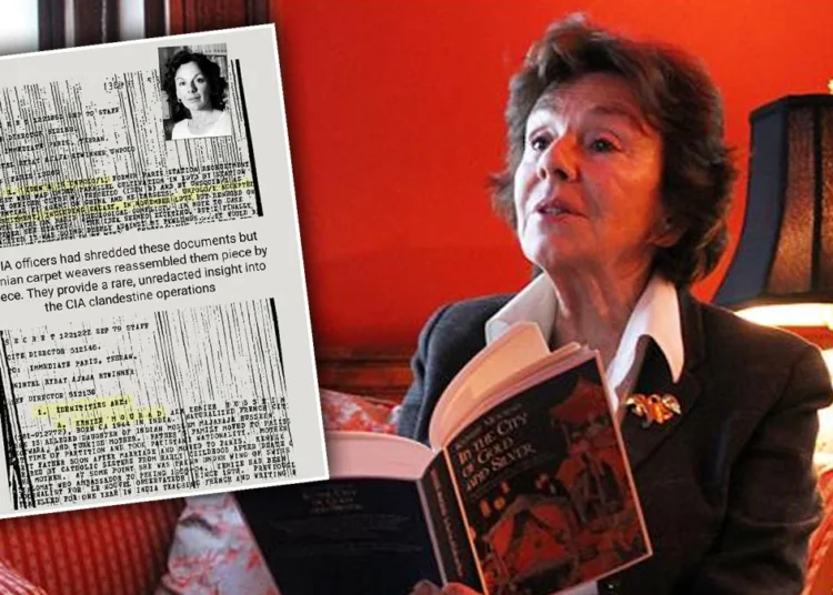 İngiliz basının ‘CIA muhbirliği’ iddiasına Kenize Murat’tan cevap: Teklif edildi ama kabul etmedim 1 İngiliz basının ‘CIA muhbirliği’ iddiasına Kenize Murat’tan cevap: Teklif edildi ama kabul etmedim