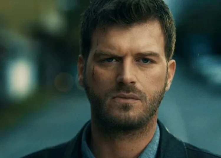 Kıvanç Tatlıtuğ: Gençler içerideyken bana bayram yok 1 Kıvanç Tatlıtuğ: Gençler içerideyken bana bayram yok