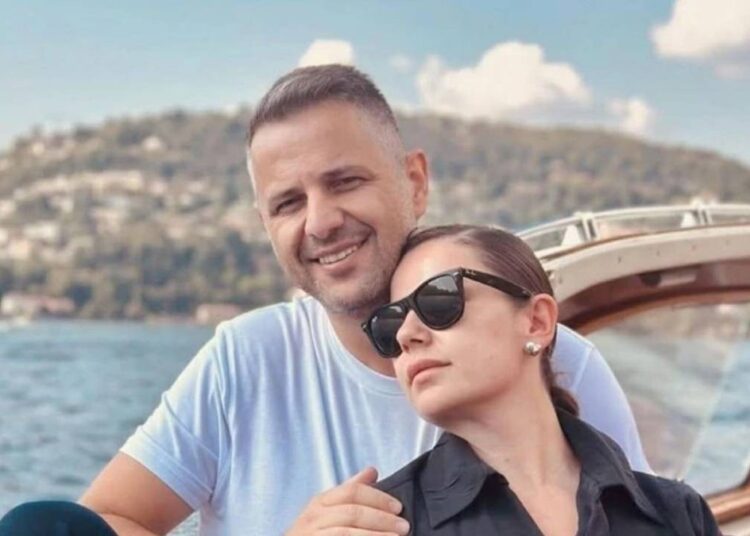 Sarallar davasında şarkıcı Merve Özbey'in eşine istenen ceza belli oldu 1 Sarallar davasında şarkıcı Merve Özbey’in eşine istenen ceza belli oldu