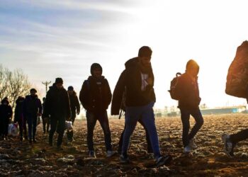 Avrupa, aşırı sağın yükseliş sebebi olarak gördüğü mülteci sorununa sert önlem almaya hazırlanıyor