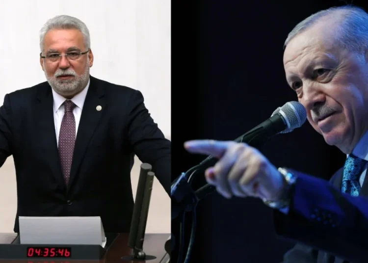 Erdoğan'a “sen kendine darbe yaptın” diyen eski AK Parti milletvekilinin kesin ihracı istendi 1 Erdoğan’a “sen kendine darbe yaptın” diyen eski AK Parti milletvekilinin kesin ihracı istendi