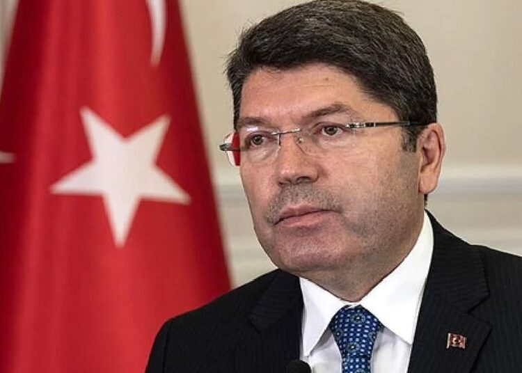 Bakan Tunç: Öcalan Newroz'a mektup gönderebilir, canlı bağlantı yok 1 Bakan Tunç: Öcalan Newroz’a mektup gönderebilir, canlı bağlantı yok