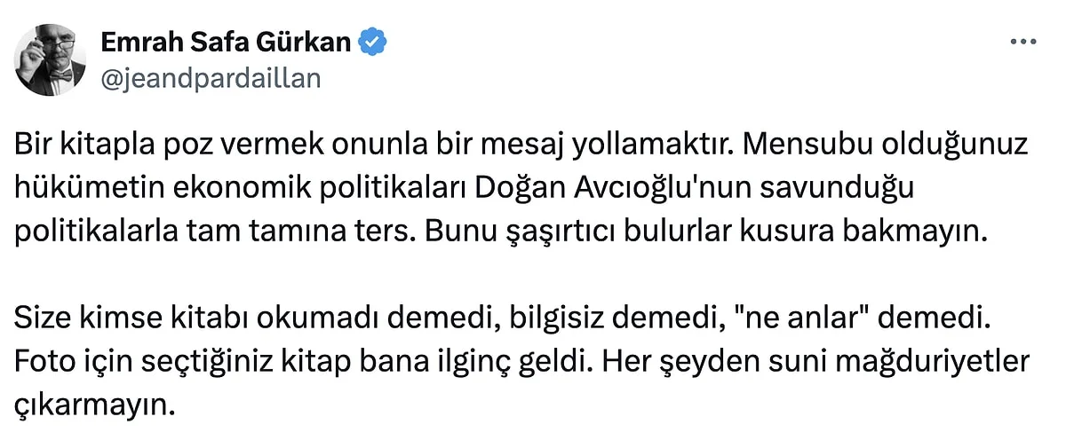 Tarihçi Emrah Safa Gürkan ile eski bakan Abdulhamit Gül atıştı: ‘Her şeyden suni mağduriyetler çıkarmayın’ 4 Tarihçi Emrah Safa Gürkan ile eski bakan Abdulhamit Gül atıştı: ‘Her şeyden suni mağduriyetler çıkarmayın’