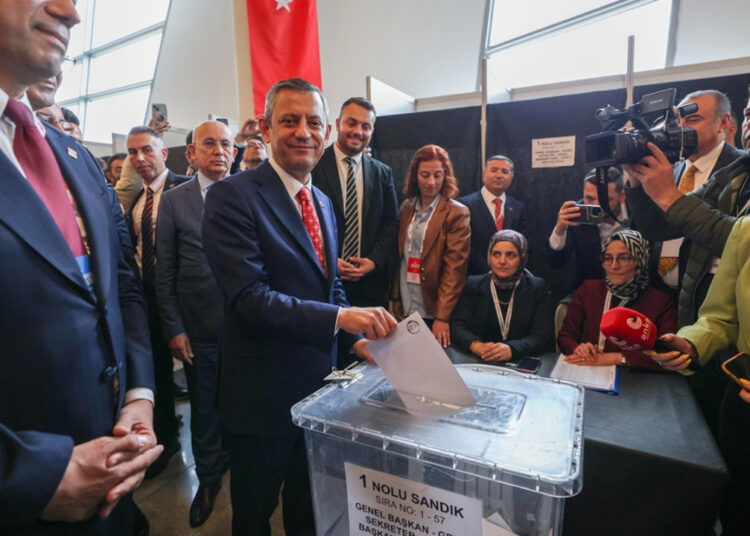 Özgür Özel’in CHP yönetim kadrosu belli oldu