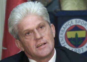 Fenerbahçe’nin eski teknik direktörü Lorant yaşamını yitirdi