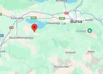 Bursa yeni güne 3,4 büyüklüğündeki depremle uyandı