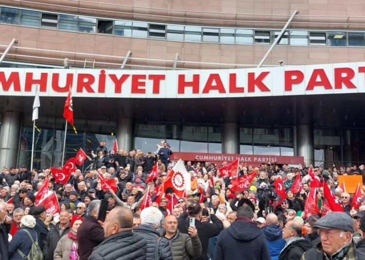 CHP Ankara İl Başkanlığı  yarın tüm partilileri genel merkeze çağırdı