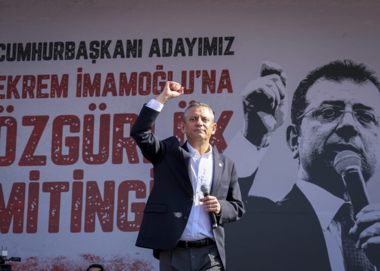 Hüsnü Yusuf Turabiç yazdı I Protestodan boykota muhalefet dalgaları!