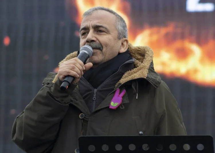 DEM Parti’den Sırrı Süreyya Önder açıklaması: İmralı heyetinde olmayacağı iddiaları yalanlandı
