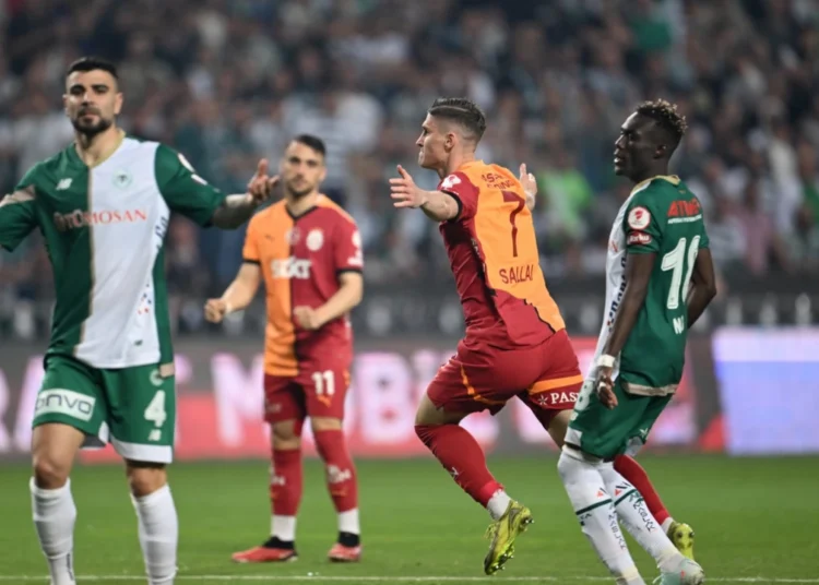 Galatasaray ilk kupanın kulağını tuttu! İkisine de çok yakın… 1 Galatasaray ilk kupanın kulağını tuttu! İkisine de çok yakın…