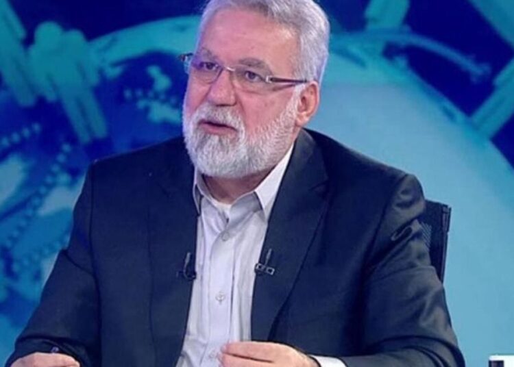 AK Parti'den ihraç edilen Kocabıyık'tan Murat Ongun tepkisi: 'Bu kadar kötülüğü tanıdığım insanlara yakıştıramıyorum' 1 AK Parti’den ihraç edilen Kocabıyık’tan Murat Ongun tepkisi: ‘Bu kadar kötülüğü tanıdığım insanlara yakıştıramıyorum’