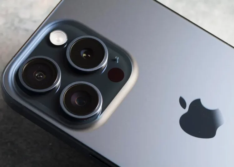 Trump’ın Çin’e uyguladığı yüzde 145 vergi, Apple’ı Hindistan’dan ABD’ye acil 1,5 milyon iPhone getirtti 1 Trump’ın Çin’e uyguladığı yüzde 145 vergi, Apple’ı Hindistan’dan ABD’ye acil 1,5 milyon iPhone getirtti