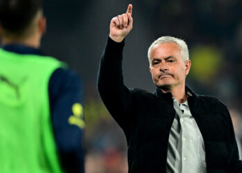 Ali Koç-Mourinho görüşmesi sonrası 7 ayrılık kararı: Sürpriz isimler listede…