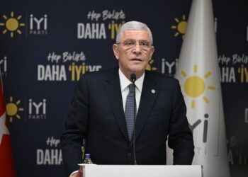 Müsavat Dervişoğlu: Artık Cumhurbaşkanını ve hükümeti değiştirmenin zamanı